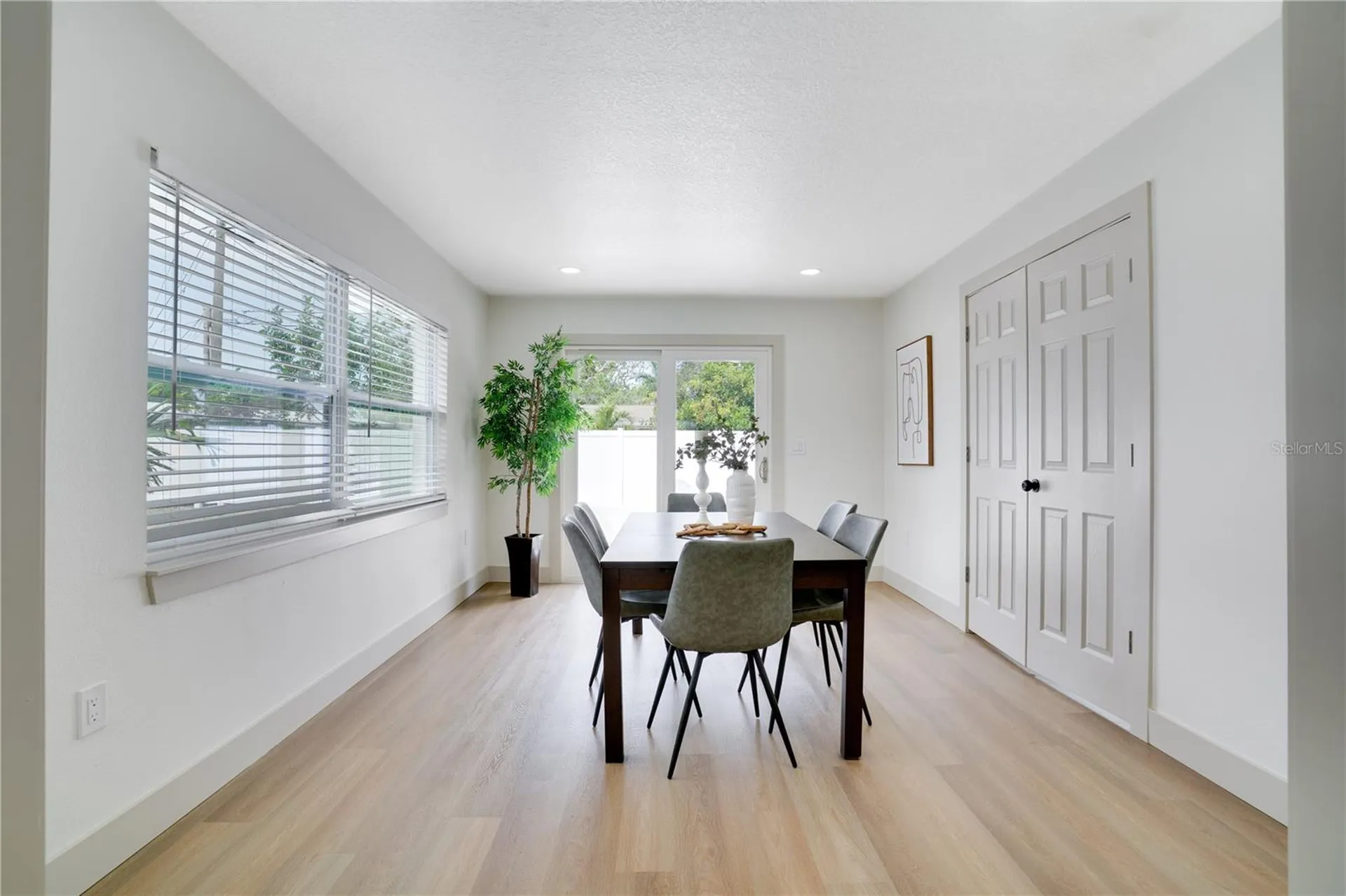 1950 75th Street N St Petersburg FL 33710