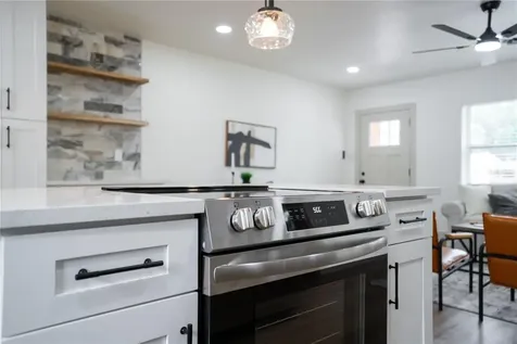 1950 75th Street N St Petersburg FL 33710
