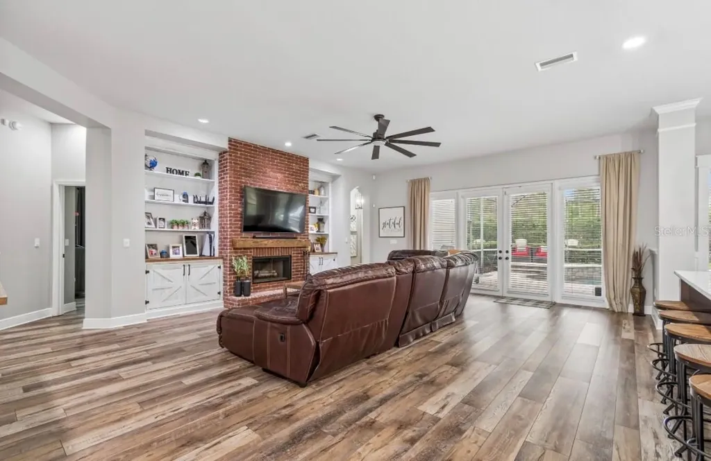 19127 Centre Rose Boulevard Lutz FL 33558