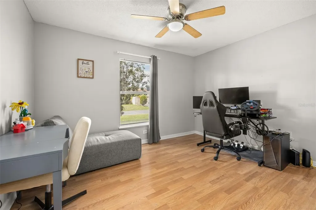 638 Basingstoke Court Kissimmee FL 34758
