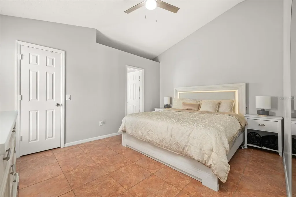 638 Basingstoke Court Kissimmee FL 34758
