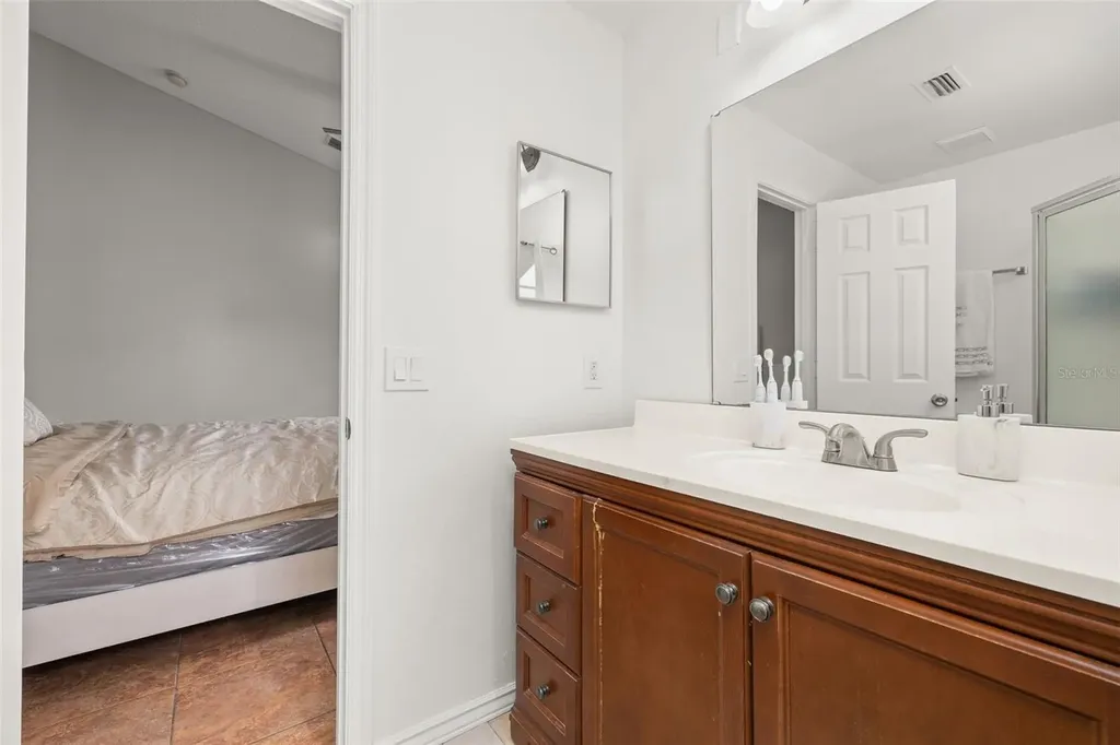 638 Basingstoke Court Kissimmee FL 34758