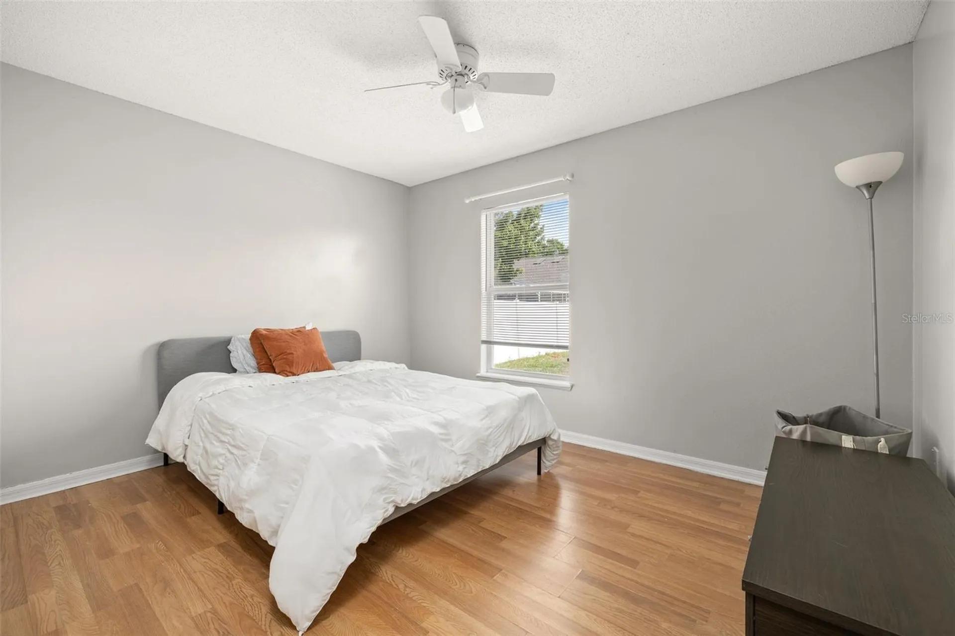 638 Basingstoke Court Kissimmee FL 34758