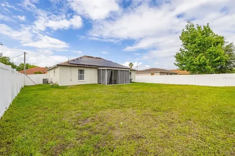 638 Basingstoke Court Kissimmee FL 34758