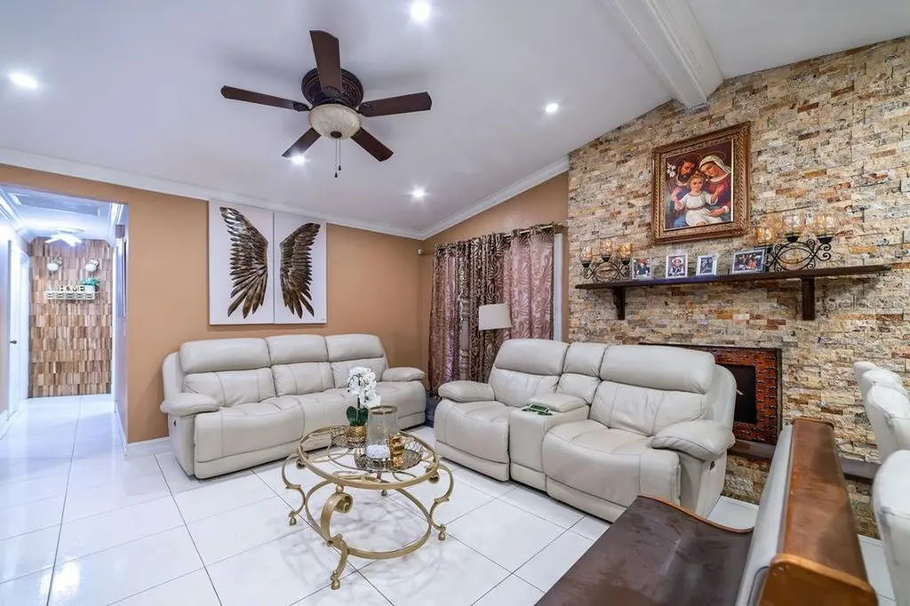 8006 Jackson Springs Road Tampa FL 33615