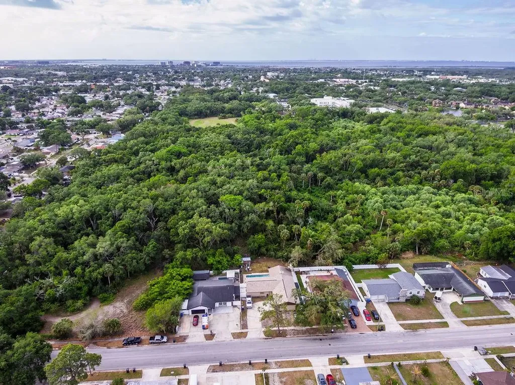 8006 Jackson Springs Road Tampa FL 33615