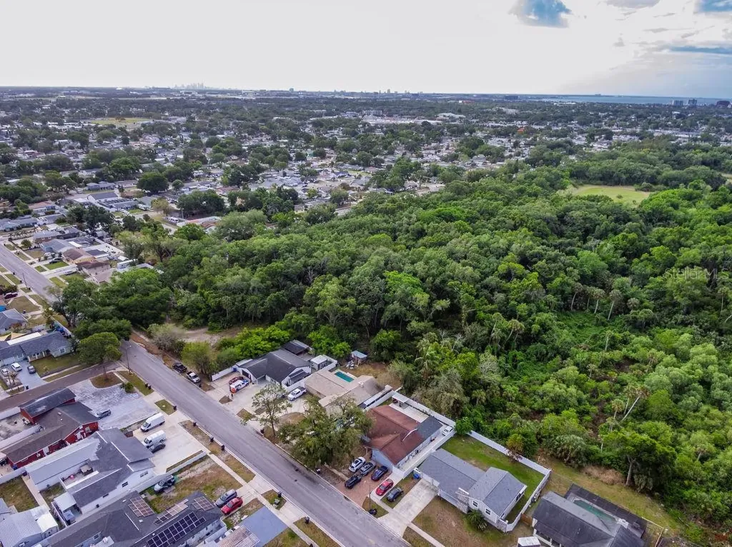 8006 Jackson Springs Road Tampa FL 33615
