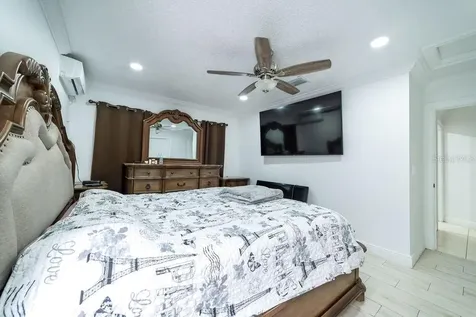 8006 Jackson Springs Road Tampa FL 33615