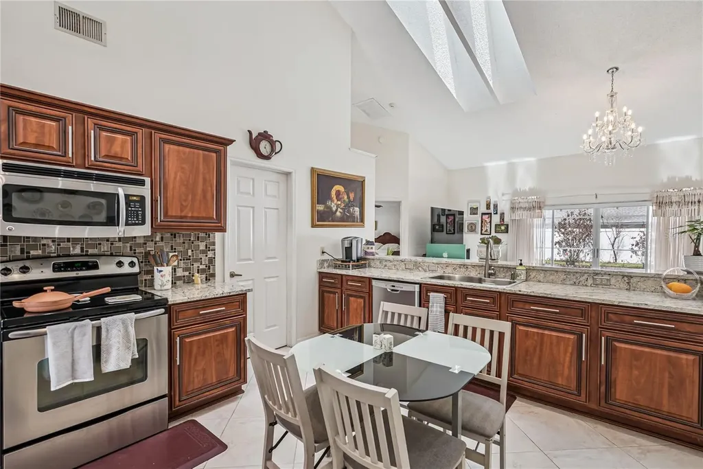 11715 Oxfordshire Place Orlando FL 32824