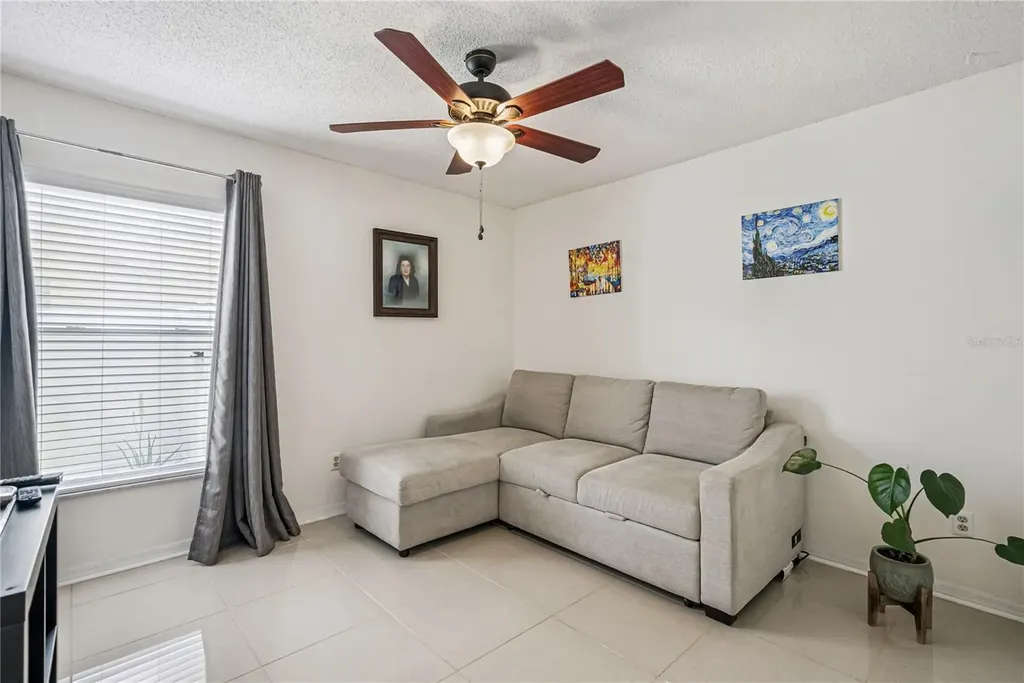 11715 Oxfordshire Place Orlando FL 32824