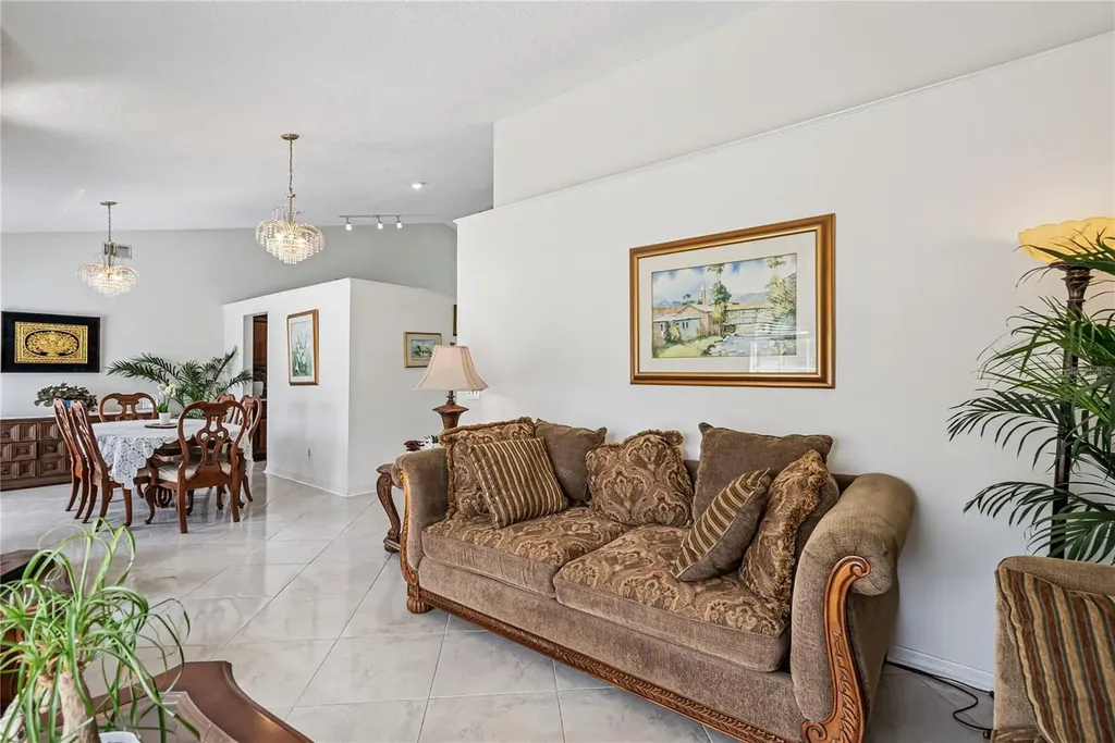 11715 Oxfordshire Place Orlando FL 32824