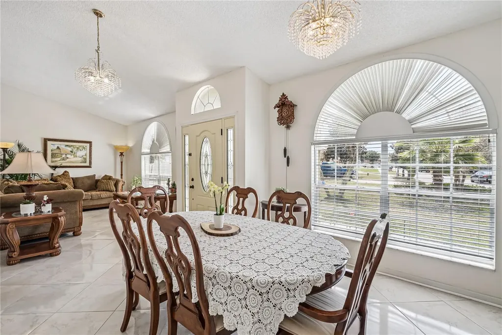 11715 Oxfordshire Place Orlando FL 32824