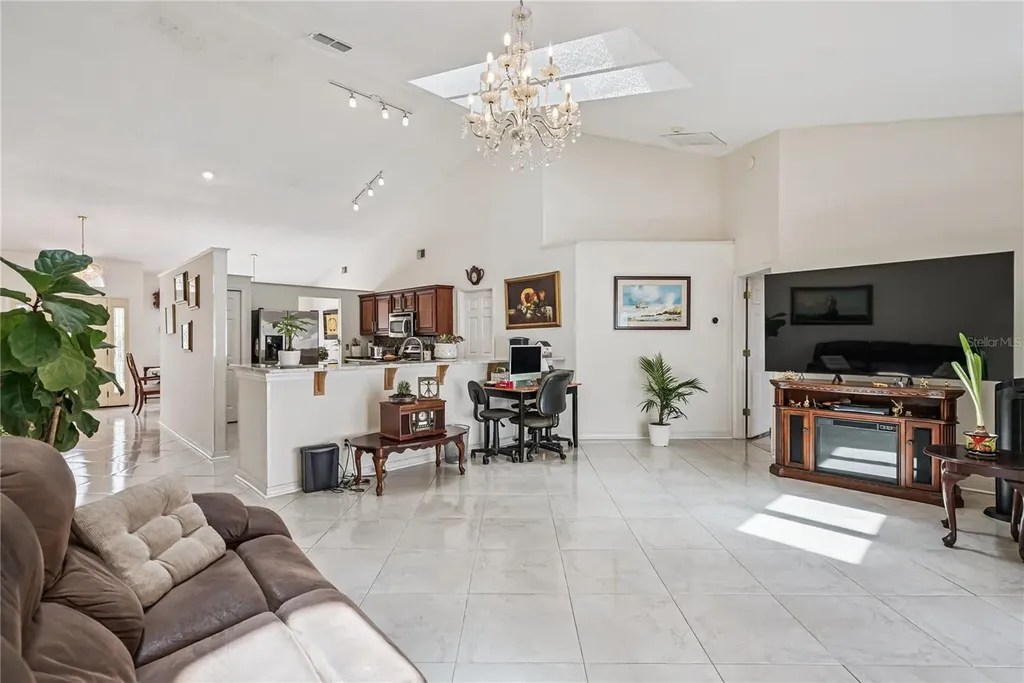11715 Oxfordshire Place Orlando FL 32824