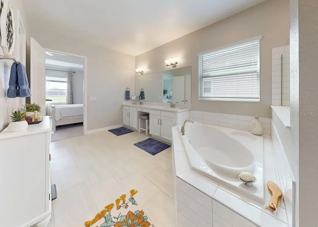 5336 Windy Grove Drive Wimauma FL 33598