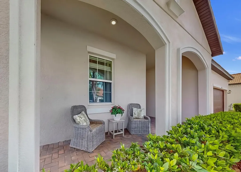 5336 Windy Grove Drive Wimauma FL 33598