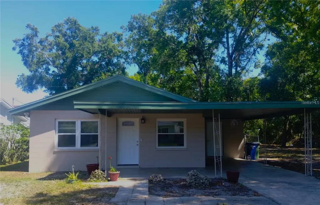 422 22nd Street SW Winter Haven FL 33880