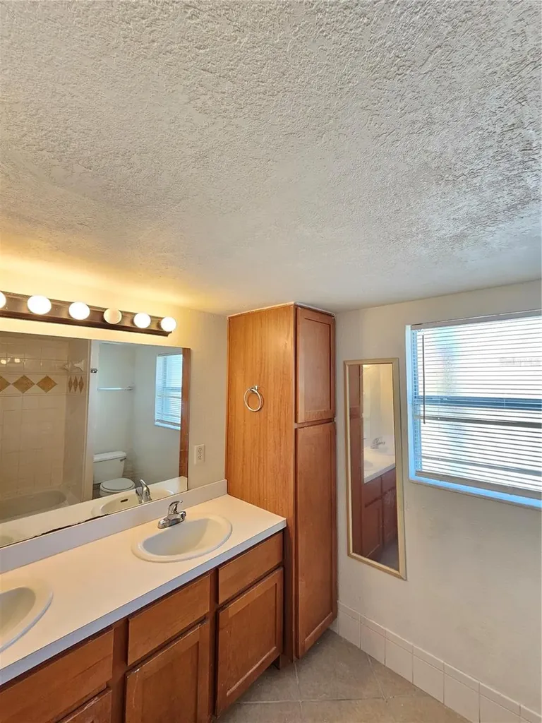 1365 Drew Street Clearwater FL 33755