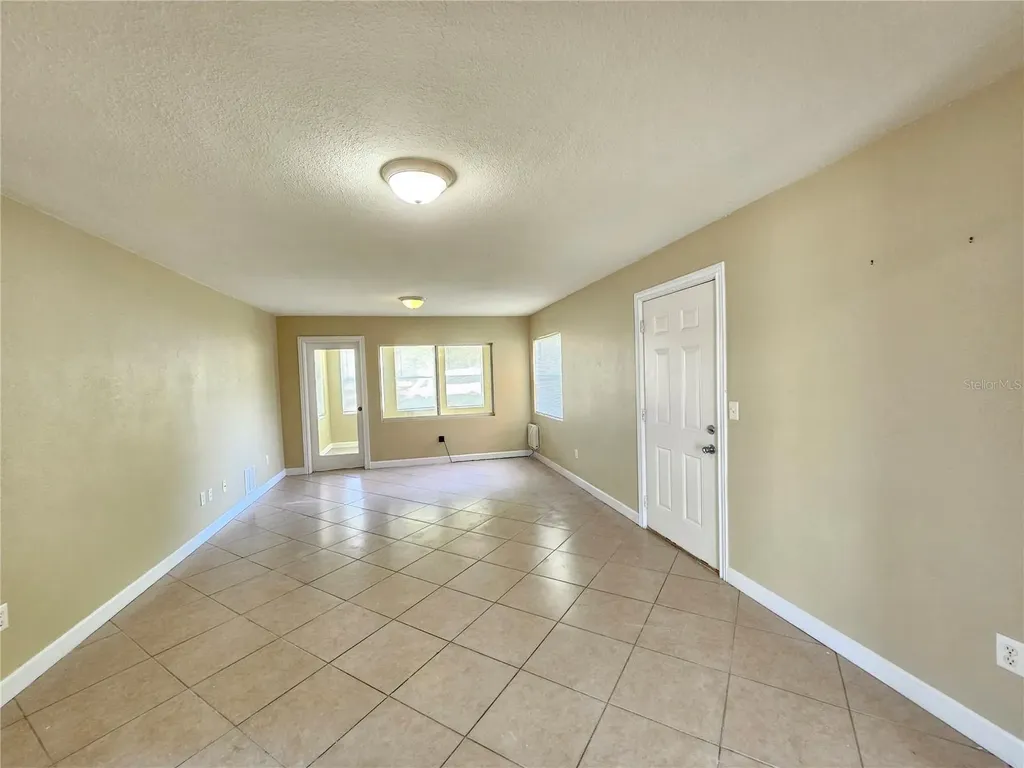 1365 Drew Street Clearwater FL 33755