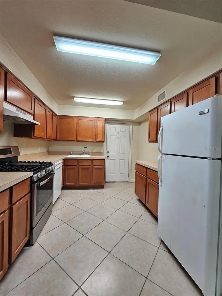 1365 Drew Street Clearwater FL 33755