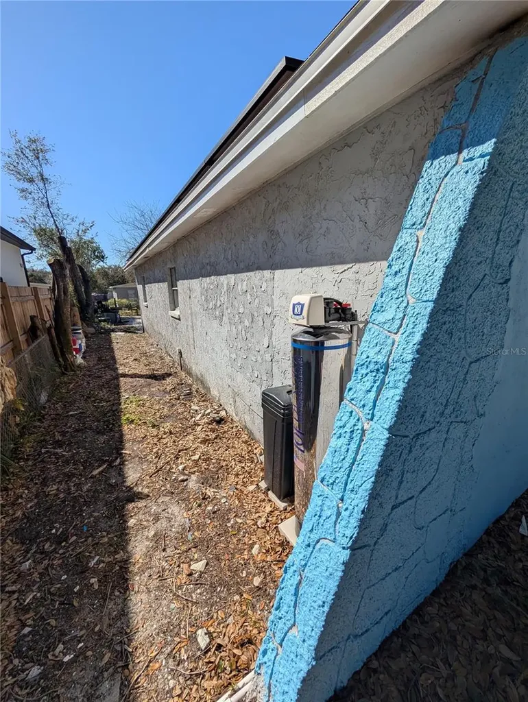 3713 E Clifton Street Tampa FL 33610