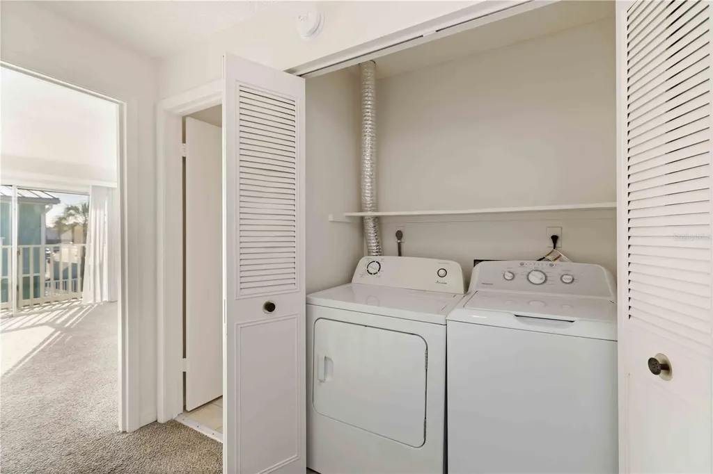 3569 Bee Ridge Sarasota FL 34239