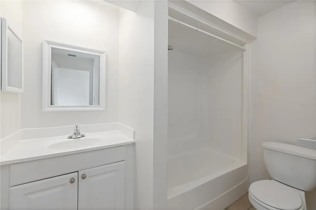 3569 Bee Ridge Sarasota FL 34239