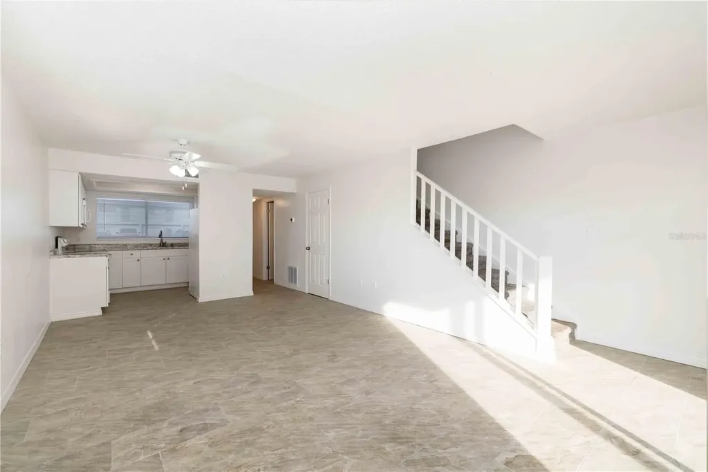 3569 Bee Ridge Sarasota FL 34239