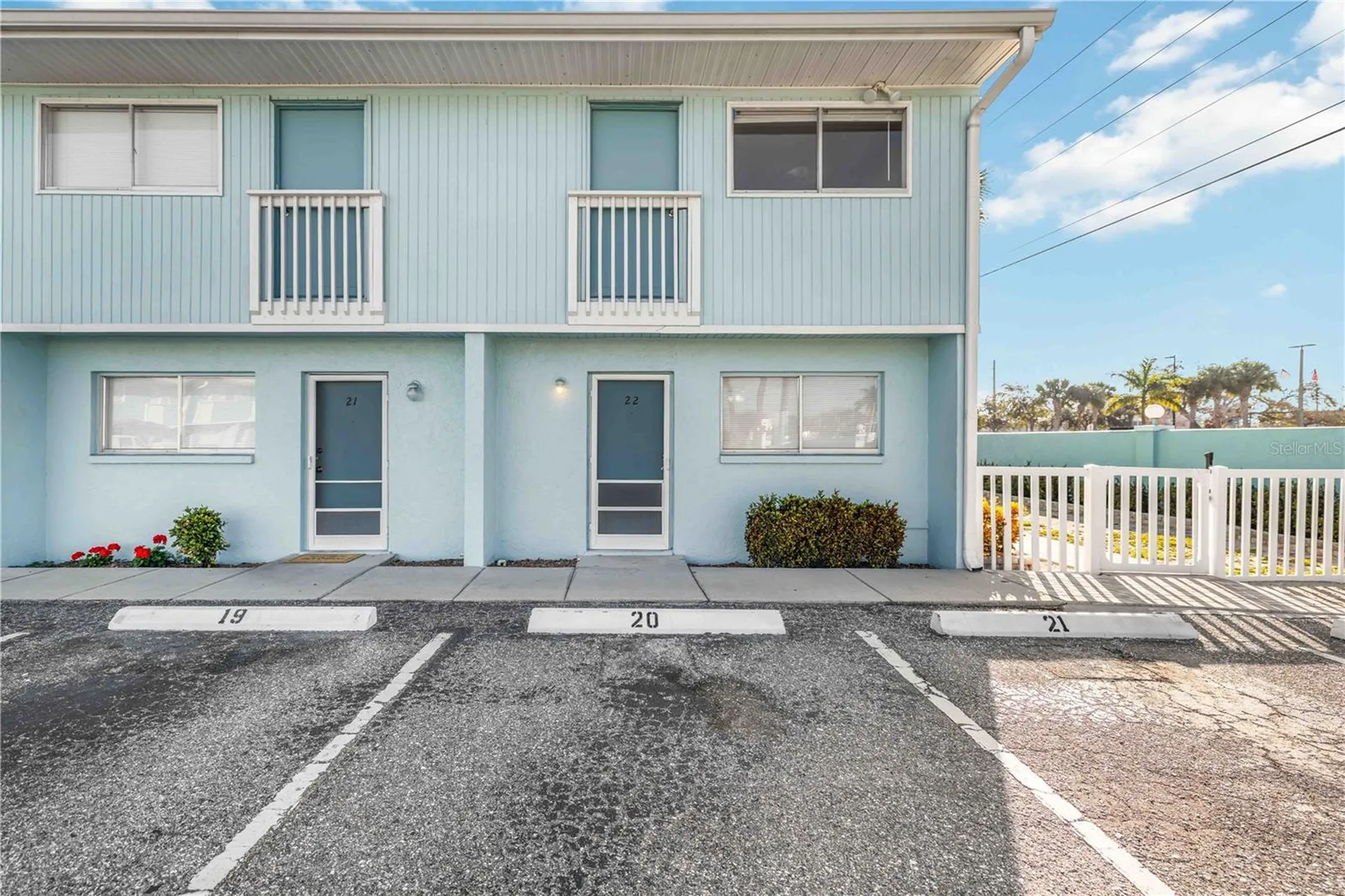 3569 Bee Ridge Sarasota FL 34239