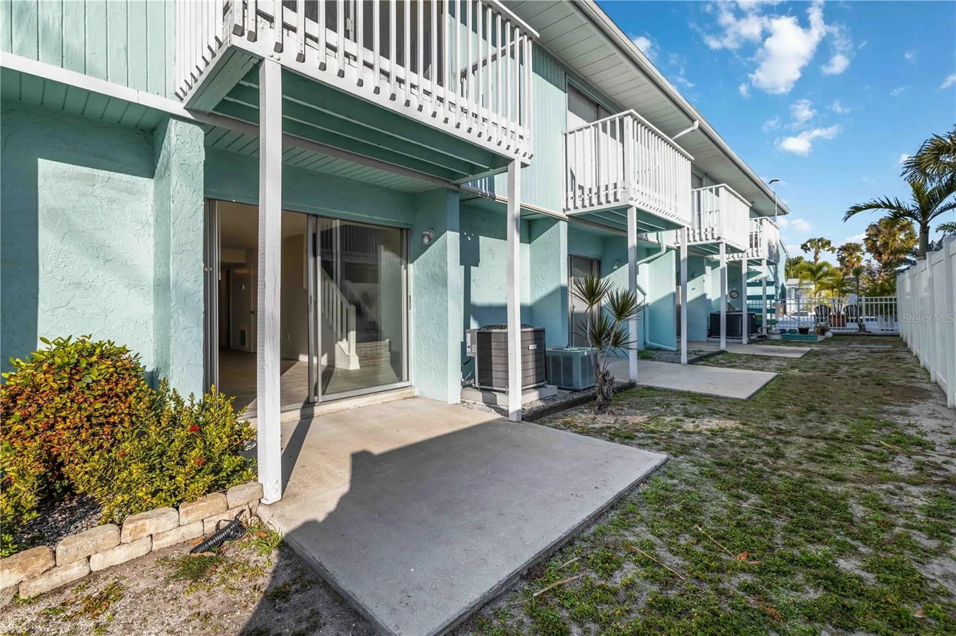 3569 Bee Ridge Sarasota FL 34239