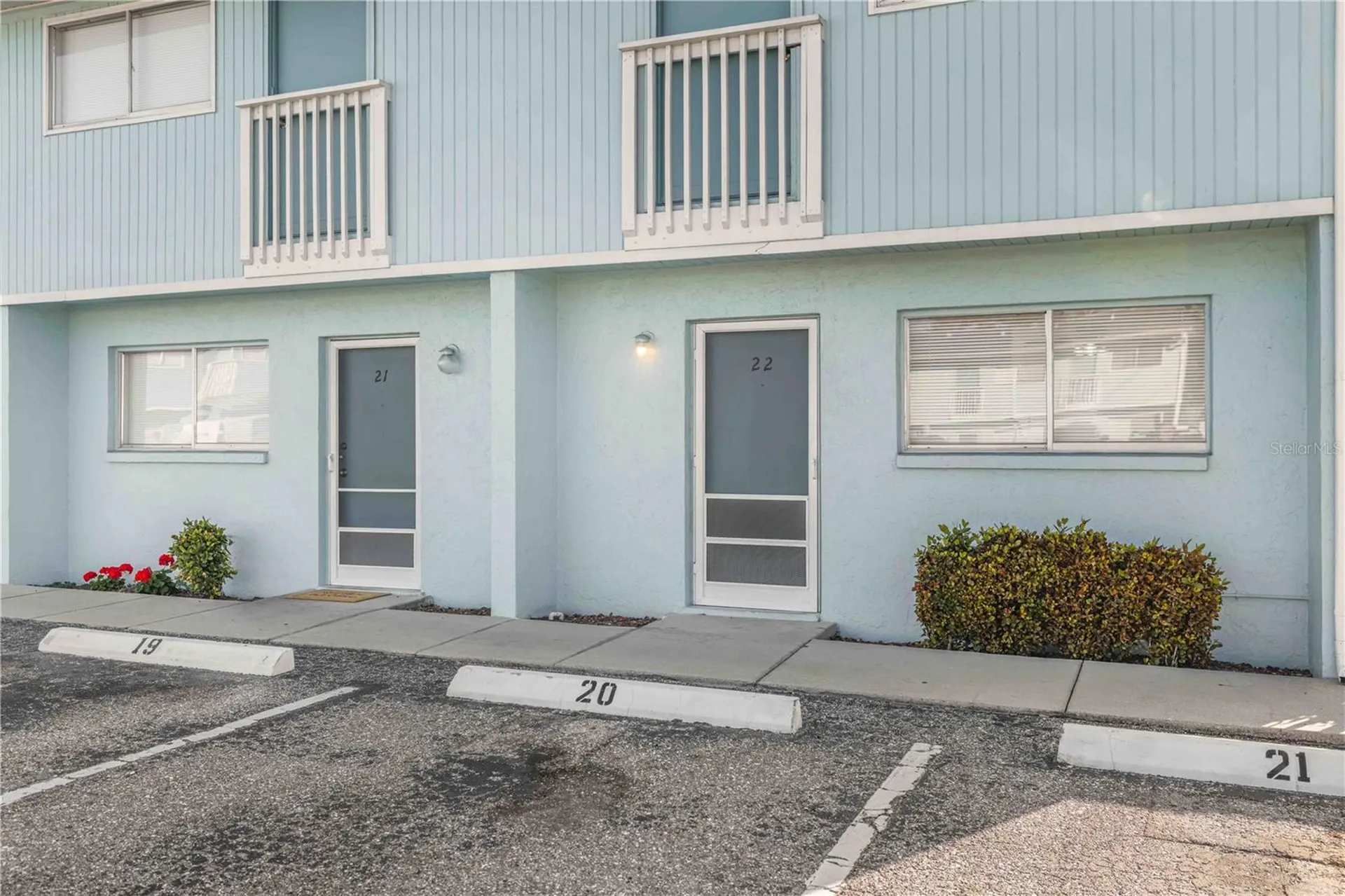 3569 Bee Ridge Sarasota FL 34239
