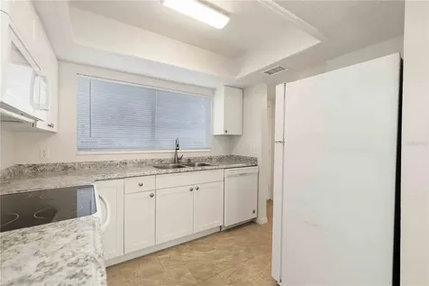3569 Bee Ridge Sarasota FL 34239