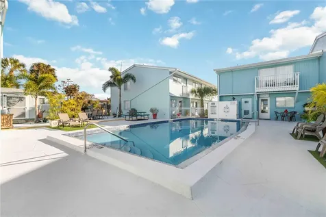3569 Bee Ridge Sarasota FL 34239
