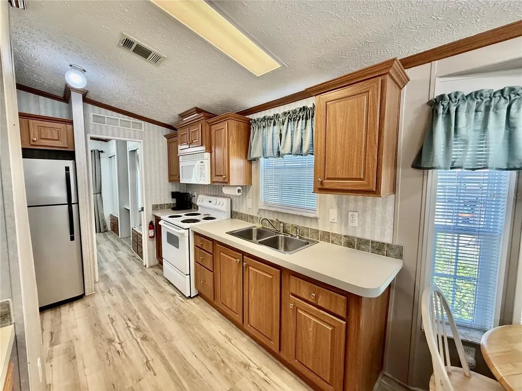 3012 NE 104th Avenue Silver Springs FL 34488