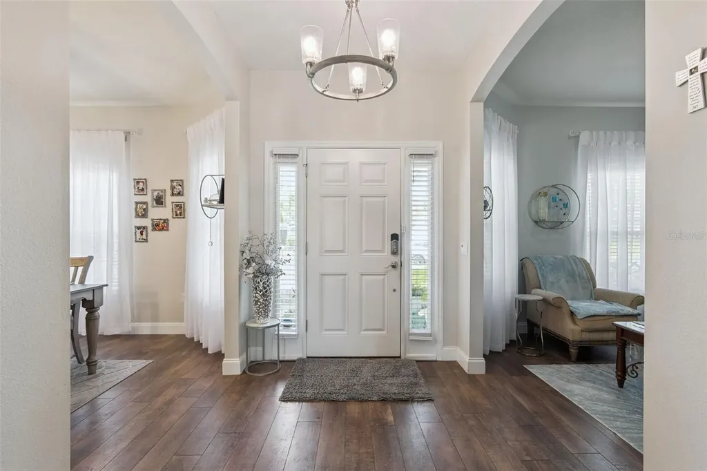 703 Cypress Oak Circle Deland FL 32720