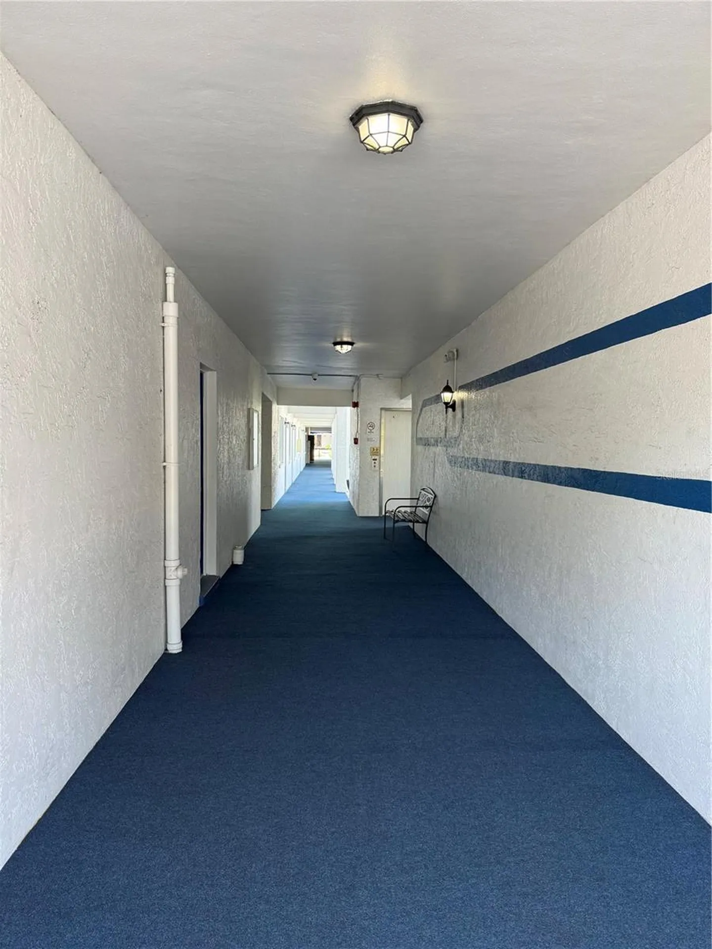 350 79th Avenue N St Petersburg FL 33702