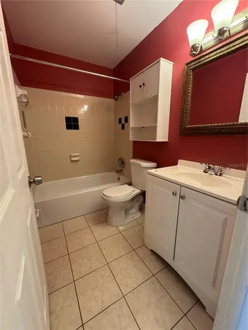 350 79th Avenue N St Petersburg FL 33702