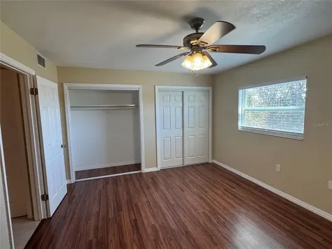 350 79th Avenue N St Petersburg FL 33702