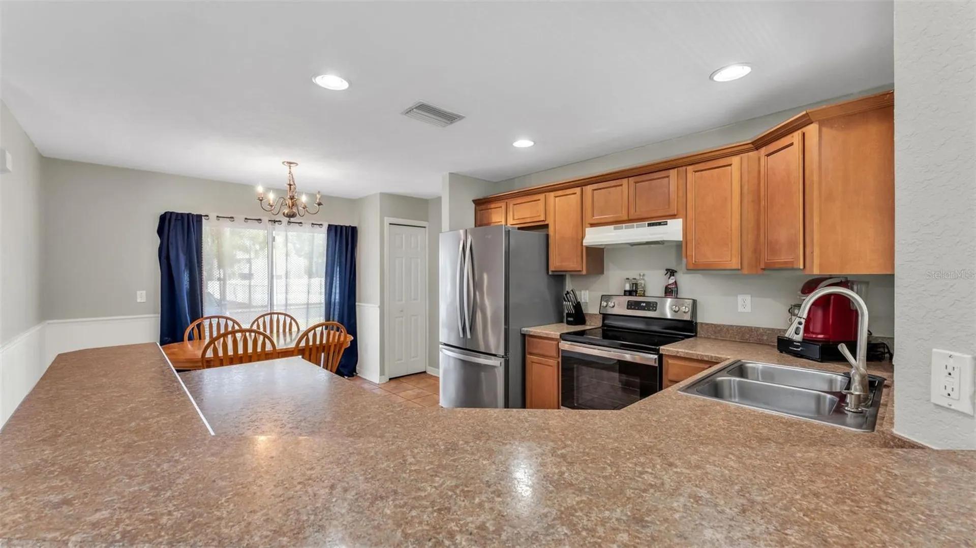 222 Carpenters Way Lakeland FL 33805