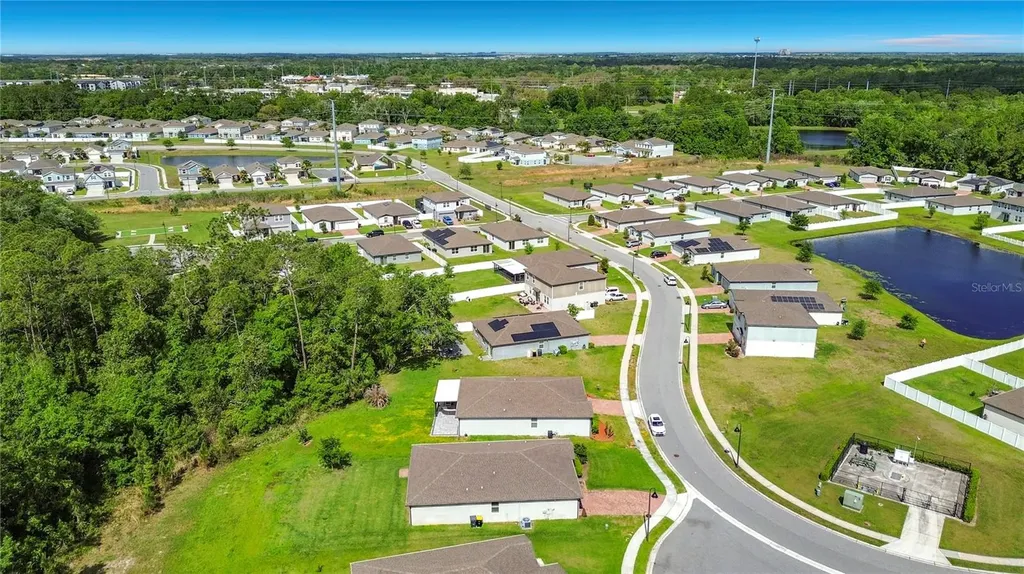 525 Vista Villages Boulevard Davenport FL 33896