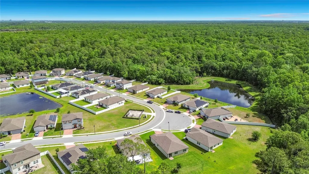 525 Vista Villages Boulevard Davenport FL 33896