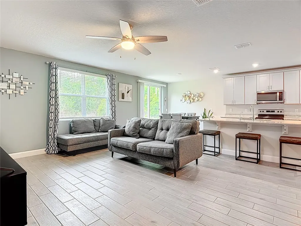 525 Vista Villages Boulevard Davenport FL 33896