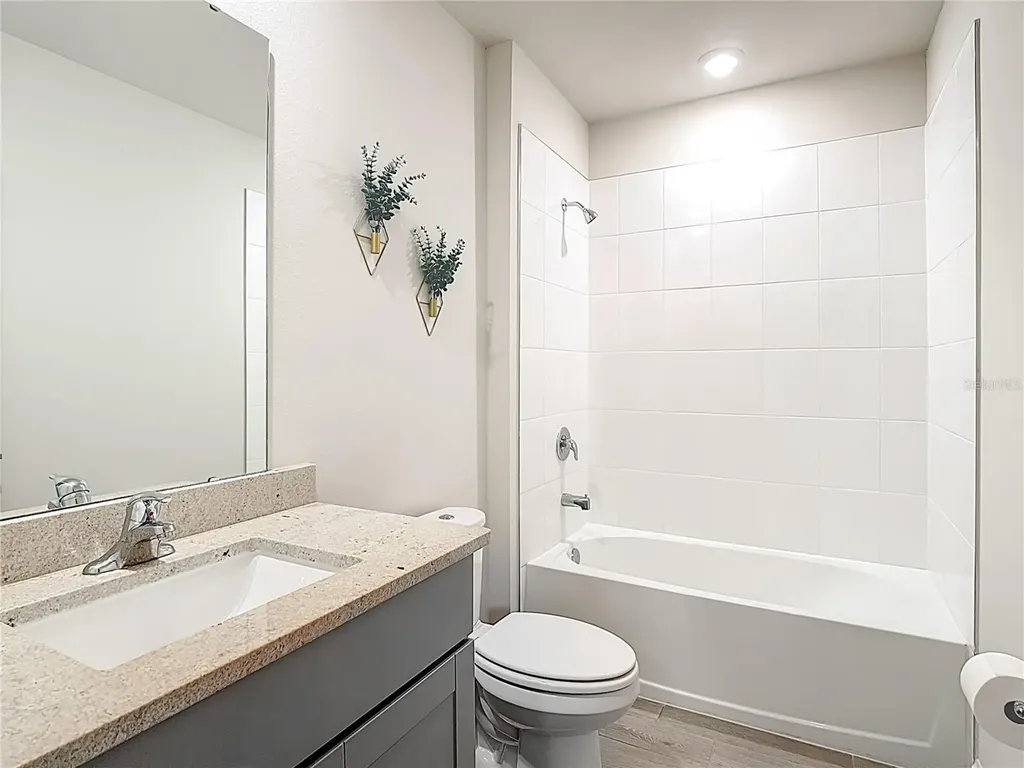 525 Vista Villages Boulevard Davenport FL 33896