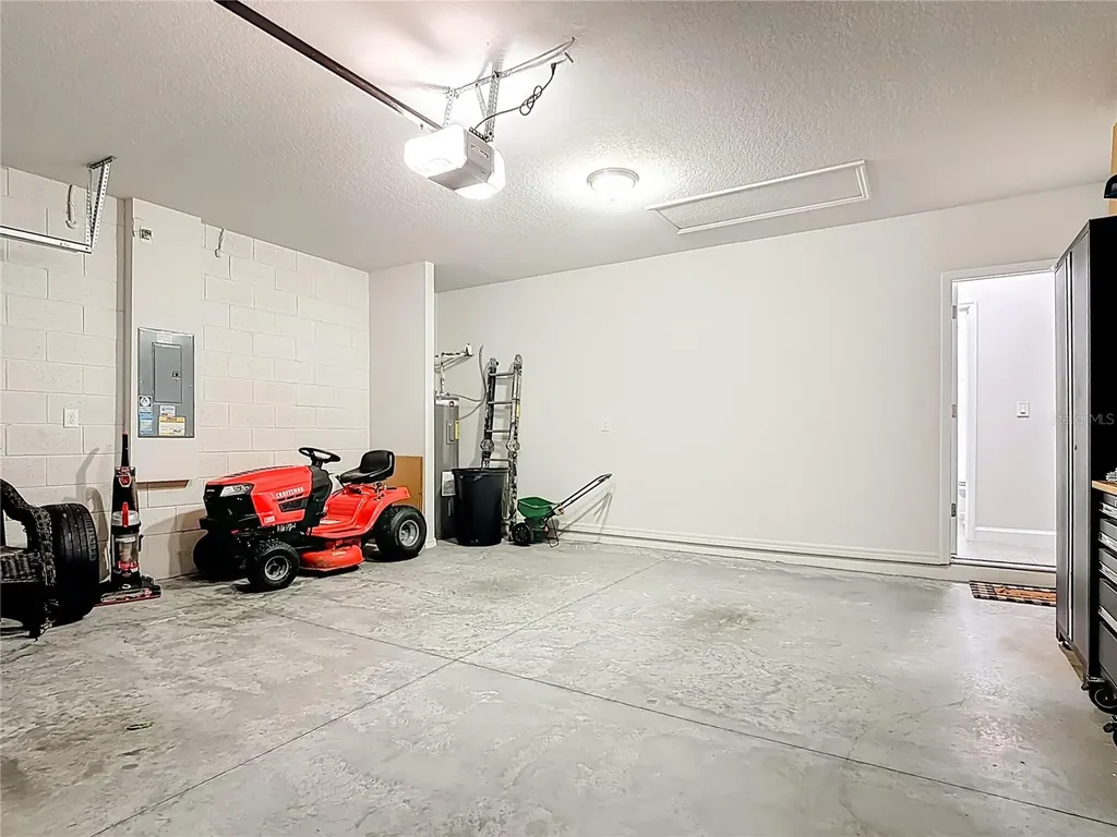 525 Vista Villages Boulevard Davenport FL 33896