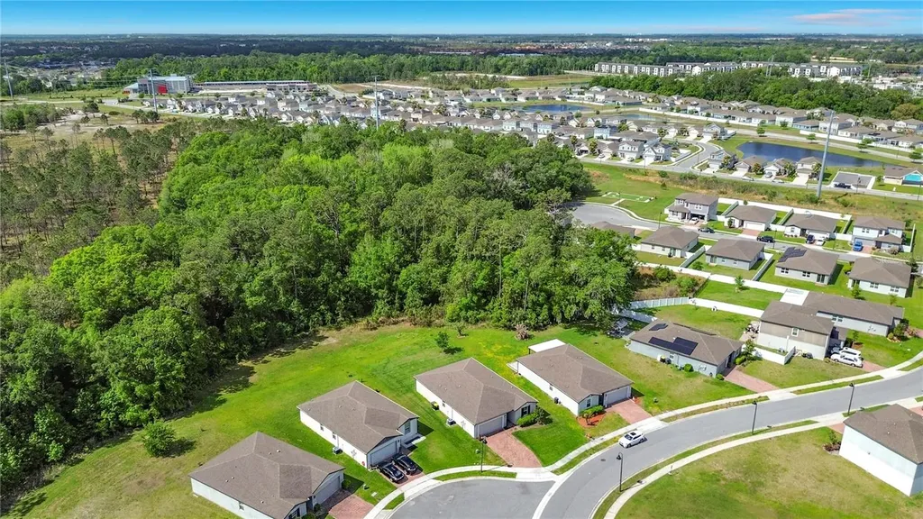 525 Vista Villages Boulevard Davenport FL 33896