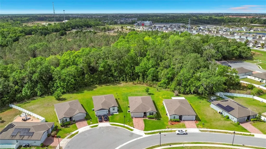 525 Vista Villages Boulevard Davenport FL 33896