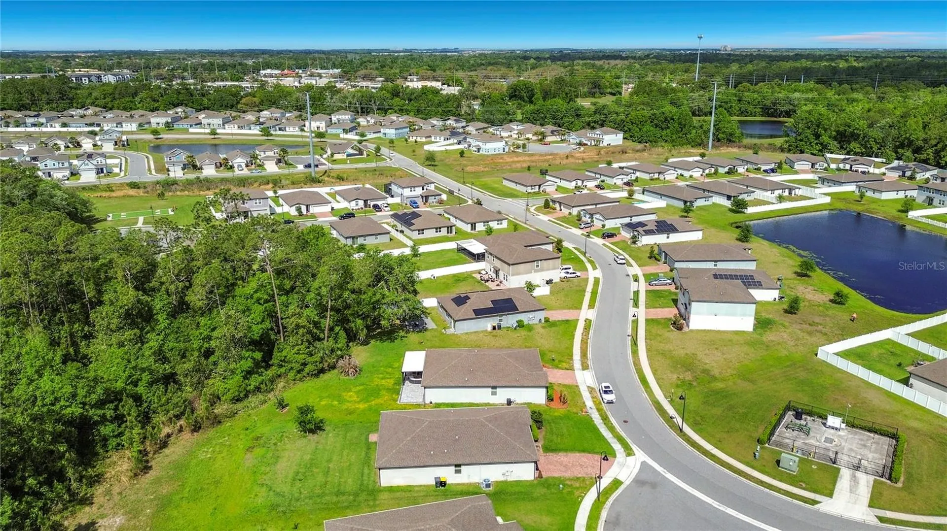 525 Vista Villages Boulevard Davenport FL 33896