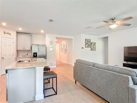 525 Vista Villages Boulevard Davenport FL 33896