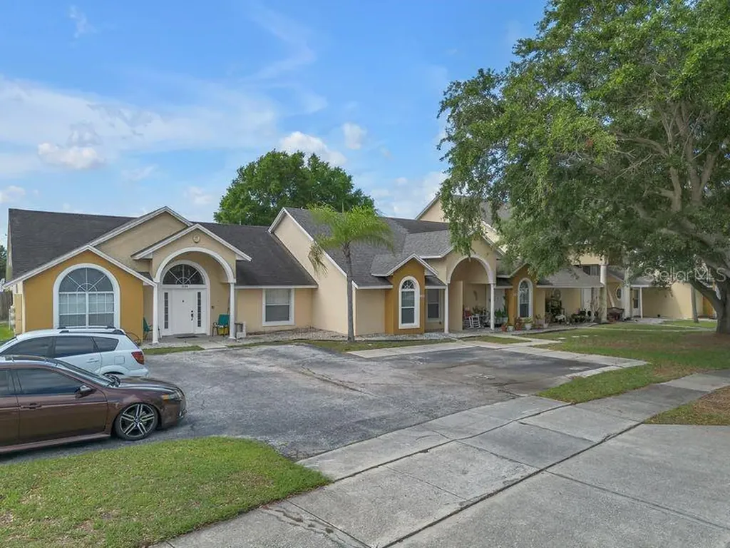 3126 Enclave Court Kissimmee FL 34746