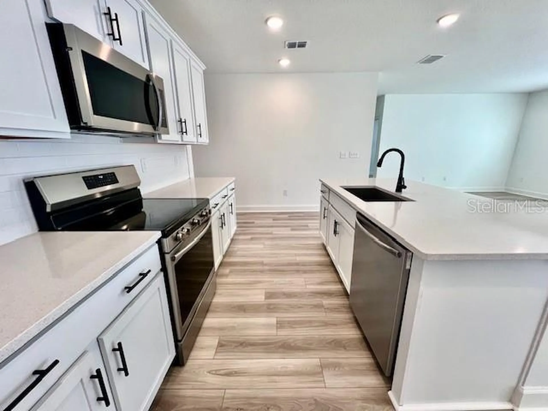 1497 Laredo Avenue Spring Hill FL 34608