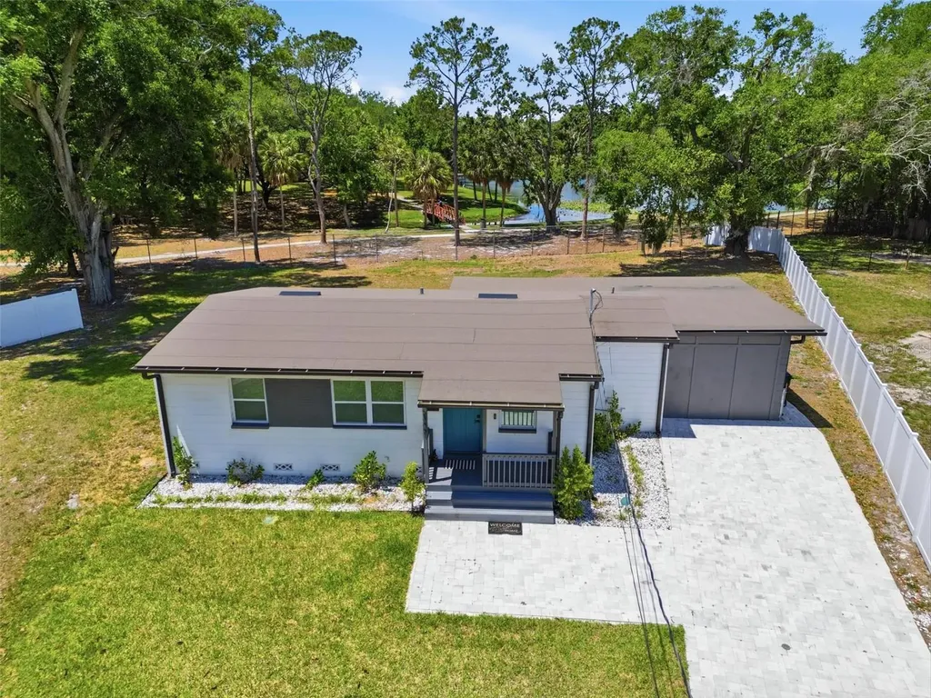 5345 Avon Court Orlando FL 32807
